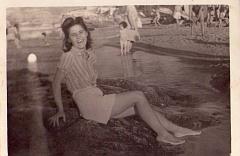 MA MAMAN ROLANDE SERRA à  bouisseville plage 
